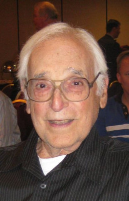 Harold Gould profile Photo