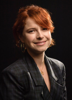 Jessie Buckley profile Photo