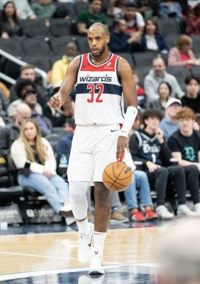 Khris Middleton profile Photo