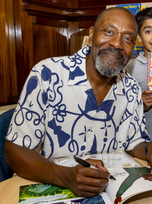 Lenny Henry profile Photo