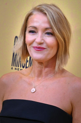 Louise Lombard profile Photo
