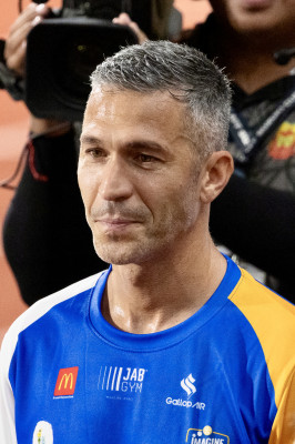 Luis García (footballer, born 1978) profile Photo