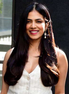 Malavika Mohanan profile Photo