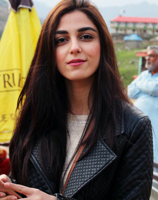 Maya Ali profile Photo
