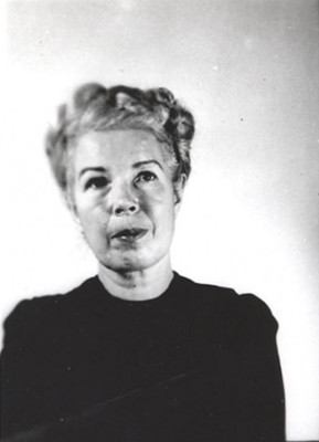 Mildred Gillars profile Photo