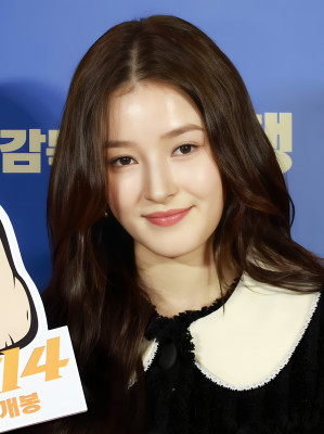 Nancy (singer) profile Photo