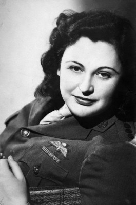 Nancy Wake profile Photo