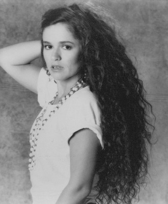Nicolette Larson profile Photo