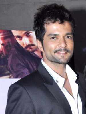 Raqesh Bapat profile Photo