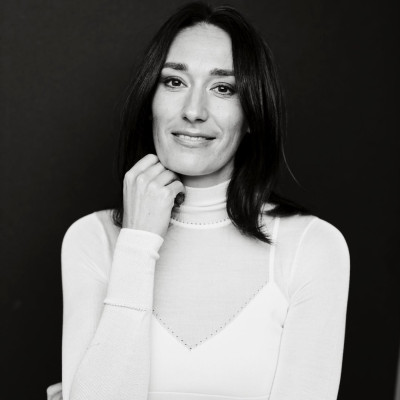 Sian Clifford profile Photo