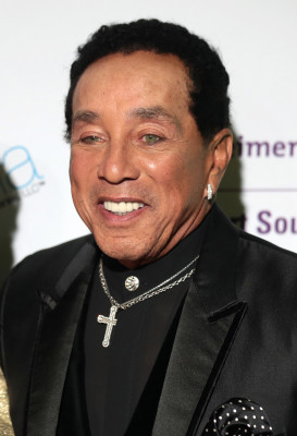 Smokey Robinson profile Photo