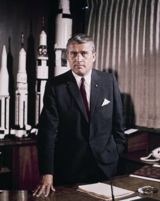 Wernher von Braun profile Photo