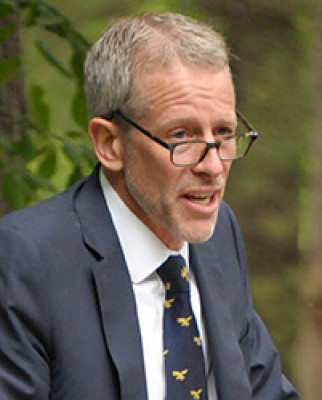 Whitney Tilson profile Photo