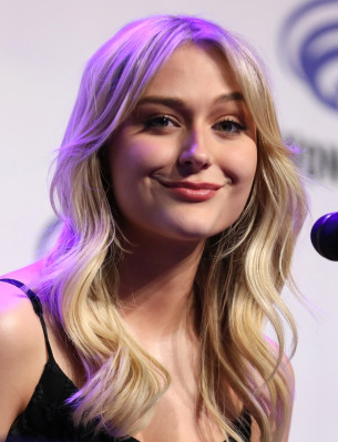 Alyvia Alyn Lind profile Photo