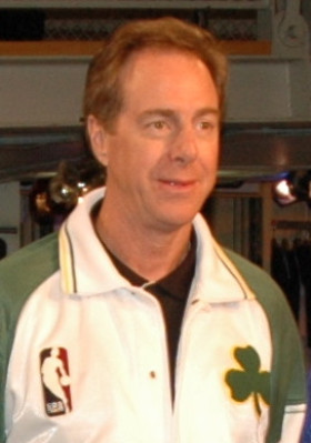 Dave Cowens profile Photo