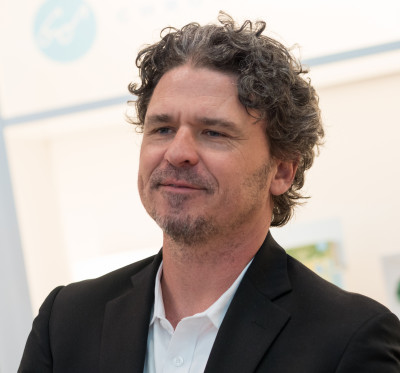Dave Eggers profile Photo
