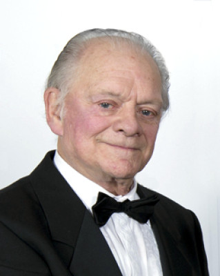 David Jason profile Photo