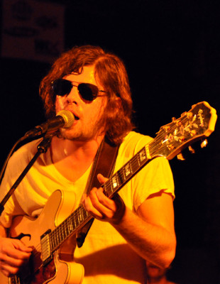 Dax Riggs profile Photo