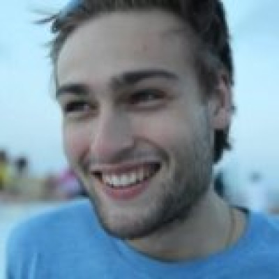 Douglas Booth profile Photo