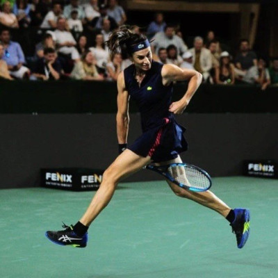 Gabriela Sabatini profile Photo