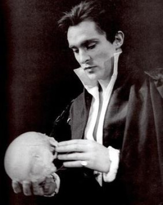 Jeremy Brett profile Photo