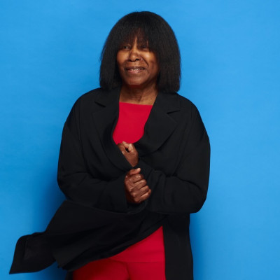 Joan Armatrading profile Photo
