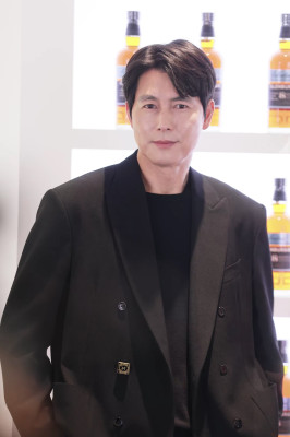 Jung Woo-sung profile Photo