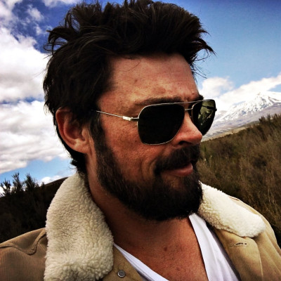 Karl Urban profile Photo