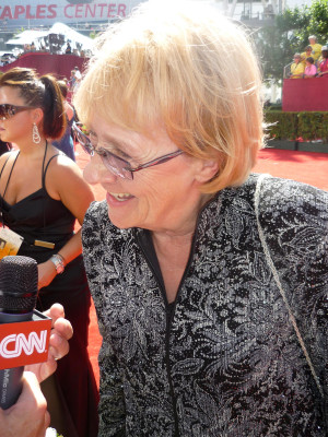 Kathryn Joosten profile Photo