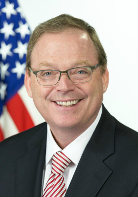 Kevin Hassett profile Photo