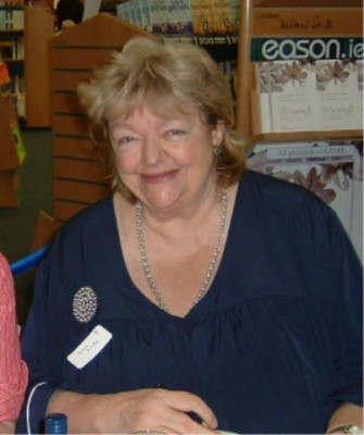 Maeve Binchy profile Photo
