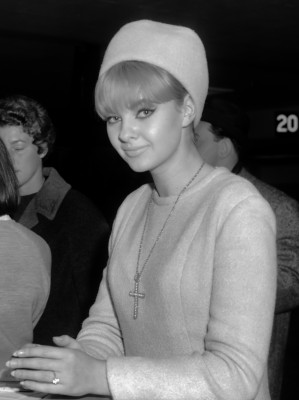 Mandy Rice-Davies profile Photo