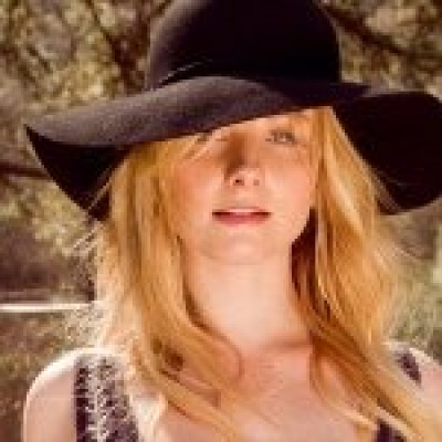 Melissa Rauch profile Photo
