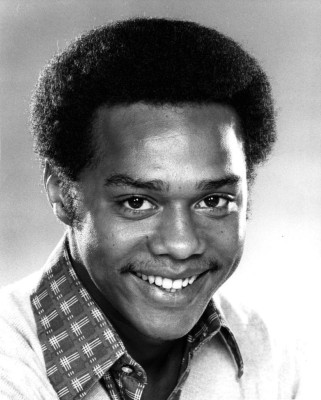 Mike Evans (actor) profile Photo