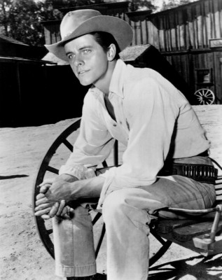 Peter Brown (actor) profile Photo