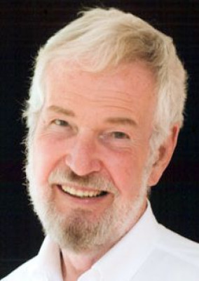 Robert Benton profile Photo