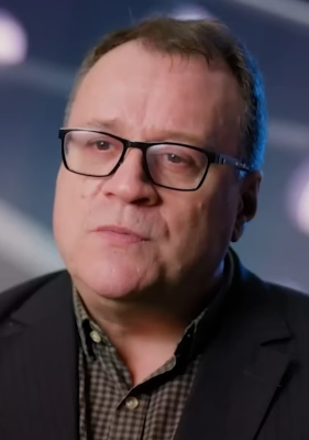 Russell T Davies profile Photo