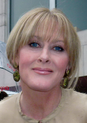 Sarah Lancashire profile Photo