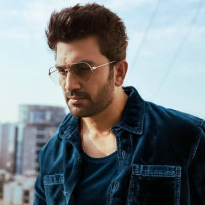 Sharad Kelkar profile Photo