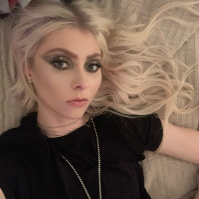Taylor Momsen profile Photo