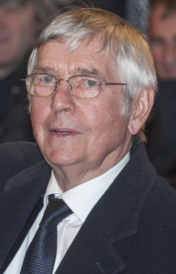 Tom Courtenay profile Photo
