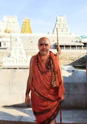 Vijayendra Saraswati Swamigal profile Photo
