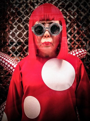 Yayoi Kusama profile Photo