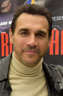 Adrian Paul profile Photo
