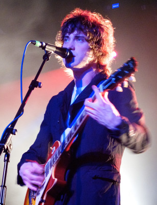 Andrew VanWyngarden profile Photo