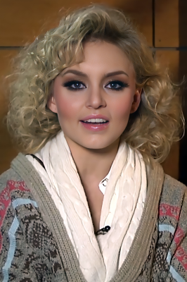 Angelique Boyer profile Photo
