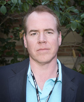 Bret Easton Ellis profile Photo