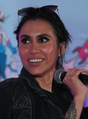 Cristina Vee profile Photo