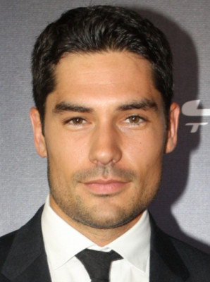 D. J. Cotrona profile Photo