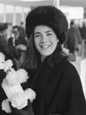 Eleanor Bron profile Photo